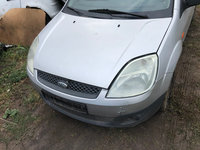 Dezmembrez ford fiesta 1.4 tdci