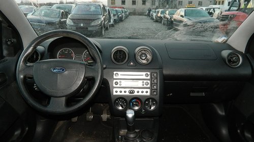 Dezmembrez Ford Fiesta, 2002-2005