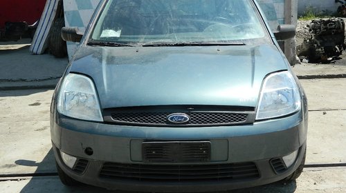 Dezmembrez Ford Fiesta ,2002-2005