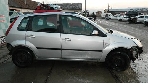 Dezmembrez Ford Fiesta, 2002-2005