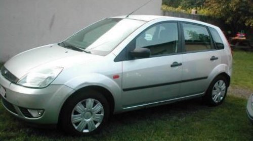 Dezmembrez Ford Fiesta 2003,1.4 diesel ,1.3 b