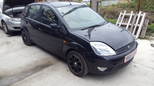 Dezmembrez ford fiesta 2003 motor 1.4i tip fx