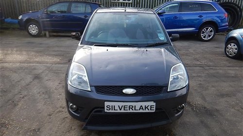 Dezmembrez Ford Fiesta 2005 ST