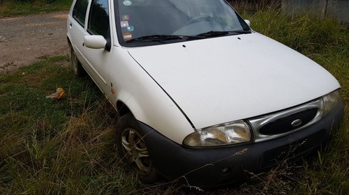 Dezmembrez Ford Fiesta an 1997 motor 1.25 i