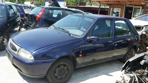 Dezmembrez ford fiesta, an 1998, 1.3 benzina