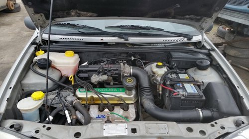 Dezmembrez Ford Fiesta, an 2001, 2 usi, 1.3 benzina