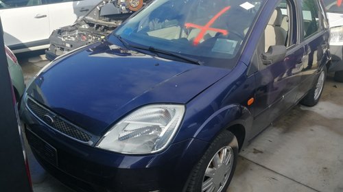 Dezmembrez Ford Fiesta an 2004 1.25 16v tip m