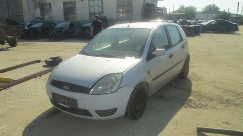 Dezmembrez ford fiesta an 2005