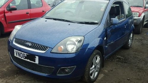 Dezmembrez Ford Fiesta an 2007 coupe