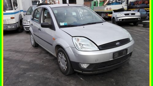 DEZMEMBREZ ford fiesta , an fabricatie 2004 ,