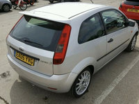 Dezmembrez Ford Fiesta Coupe 2005 1.6 benzina