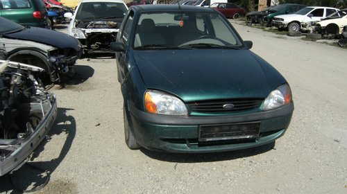 Dezmembrez FORD FIESTA din 2000 (1.25 B) (55 