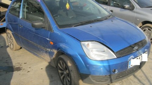 Dezmembrez Ford Fiesta din 2004, 1.3b,