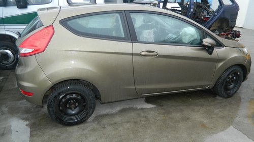 Dezmembrez Ford Fiesta