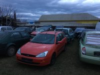 Dezmembrez Ford Focus 1, 1,8 TDDI an 2001