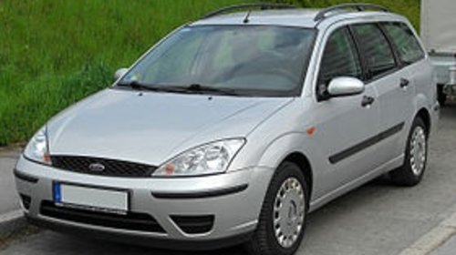 Dezmembrez ford focus 1 1.8 TDDI