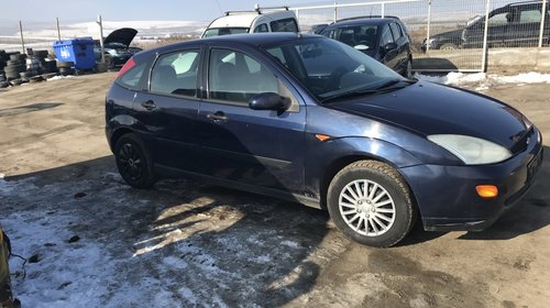 Dezmembrez ford focus 1,4 benzina din anul 2002