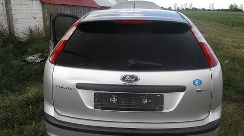 Dezmembrez Ford Focus 1.6 TDCI 2006