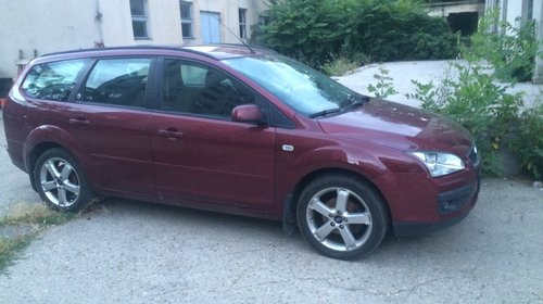 Dezmembrez ford focus 1.6 tdci an 2007 80 kw