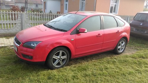 Dezmembrez ford focus 1.6 tdci an 2007