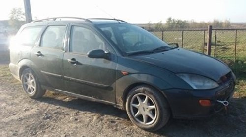 Dezmembrez Ford Focus 1.8 d 90 cp 2001