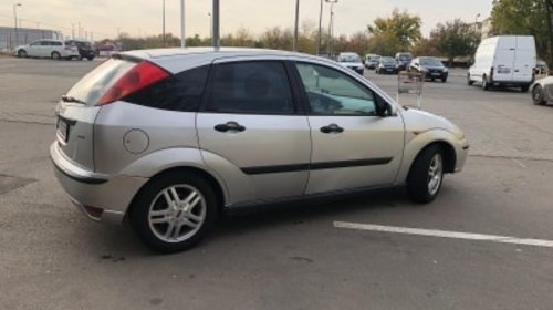 Dezmembrez ford focus 1.8 tdci an 2002