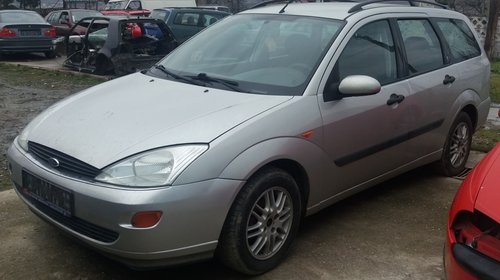 Dezmembrez Ford Focus 1.8 TDDI 90 cp 2000