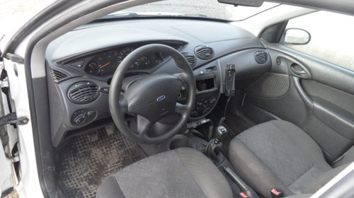 dezmembrez ford focus 1,8 tddi,diesel din 2001