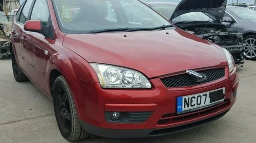 Dezmembrez Ford Focus 1.8 tdci