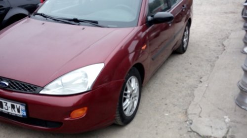 Dezmembrez Ford Focus 1 an 2001 1,8 TDDI