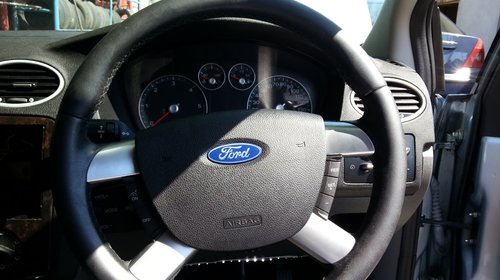 Dezmembrez Ford Focus 2 2.0 tdci 131 cp 6 trepte