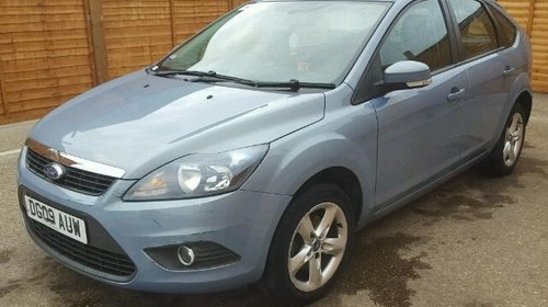 Dezmembrez Ford Focus 2 facelift 1.6benz