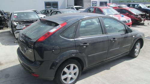 Dezmembrez ford focus 2 hatchback 1.6 hdi din 2006