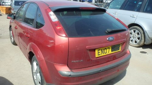 Dezmembrez ford focus 2 motor 1.6 tdci 2007