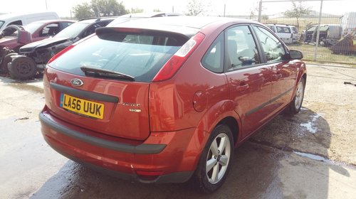 Dezmembrez Ford Focus 2 motor 1.6 tdci G8DA din 2007