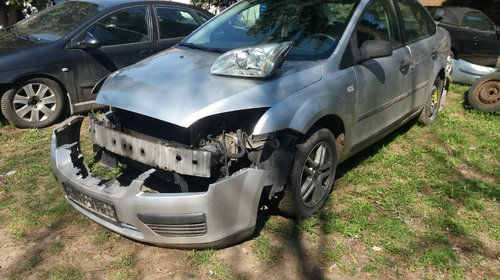 Dezmembrez ford focus 2 sedan an 2006 . 1.6 t