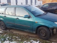 Dezmembrez Ford Focus 2001 combi 1.6