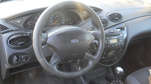 Dezmembrez Ford Focus 2002 HATCHBACK 1.8