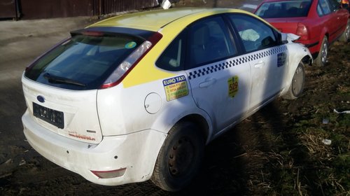 Dezmembrez Ford Focus 2010 Hatchback 1.6 TDCI