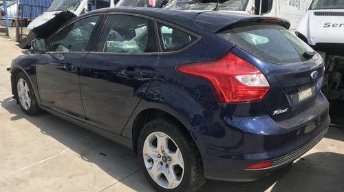 Dezmembrez Ford Focus 3 hatchback