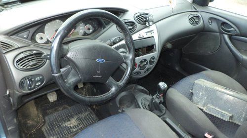 Dezmembrez Ford Focus an 2000 1,8 TDDI