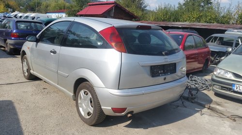 Dezmembrez Ford Focus, an 2000, 2 usi, 1.8 tddi