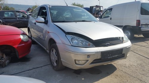 Dezmembrez Ford Focus, an 2000, 2 usi, 1.8 tddi