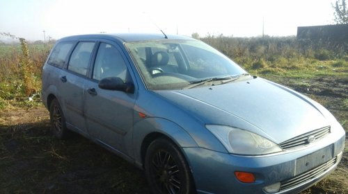 Dezmembrez ford focus an 2003 motor 2.0 benzi