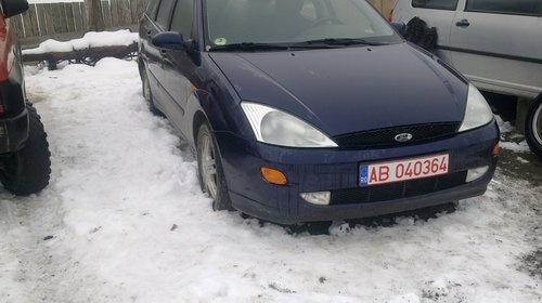 Dezmembrez ford focus break 1.8 tdci 115 cp model 2001