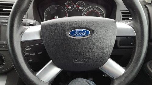 Dezmembrez Ford Focus C-Max 1.6tdci 66kw din 2007