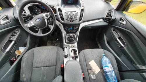 Dezmembrez Ford Focus C-Max 2012 hatchback T1DA T1DB 1.6 tdci