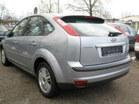 Dezmembrez Ford Focus Diesel sau Benzina