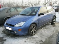 Dezmembrez Ford Focus din 1999, 1.6b