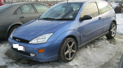 Dezmembrez Ford Focus din 1999, 1.6b